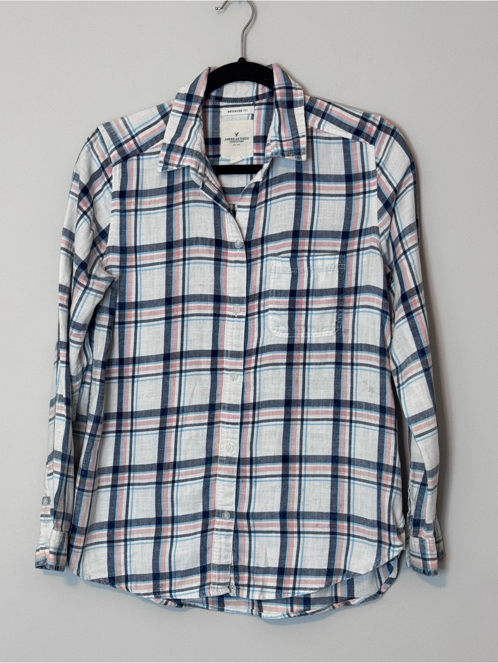 American Eagle Women’s Medium Boyfriend Fit Plaid Button-Down Shirt